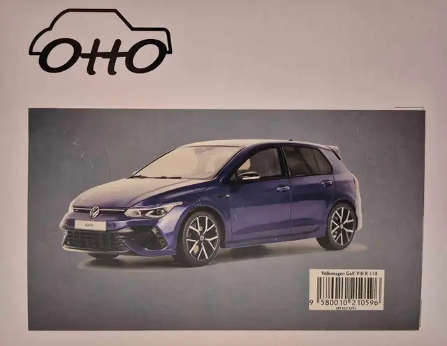 VW Volkswagen Golf R MKVIII Blue 1:18 Resin Ottomobile Rare in Arts & Collectibles in Markham / York Region - Image 11
