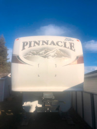 34 foot pinnacle made by Jayco Financing available