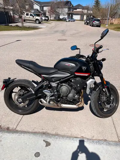 2022 Triumph Trident 660. Only owner. No accidents and no leans. Selling because I have a child and...