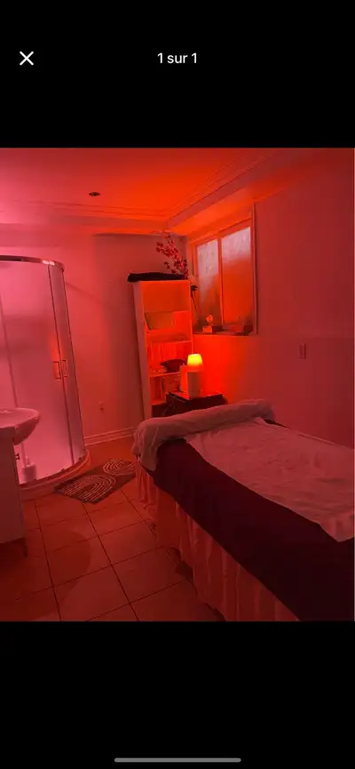 Massage corps à corps disponible avec détente