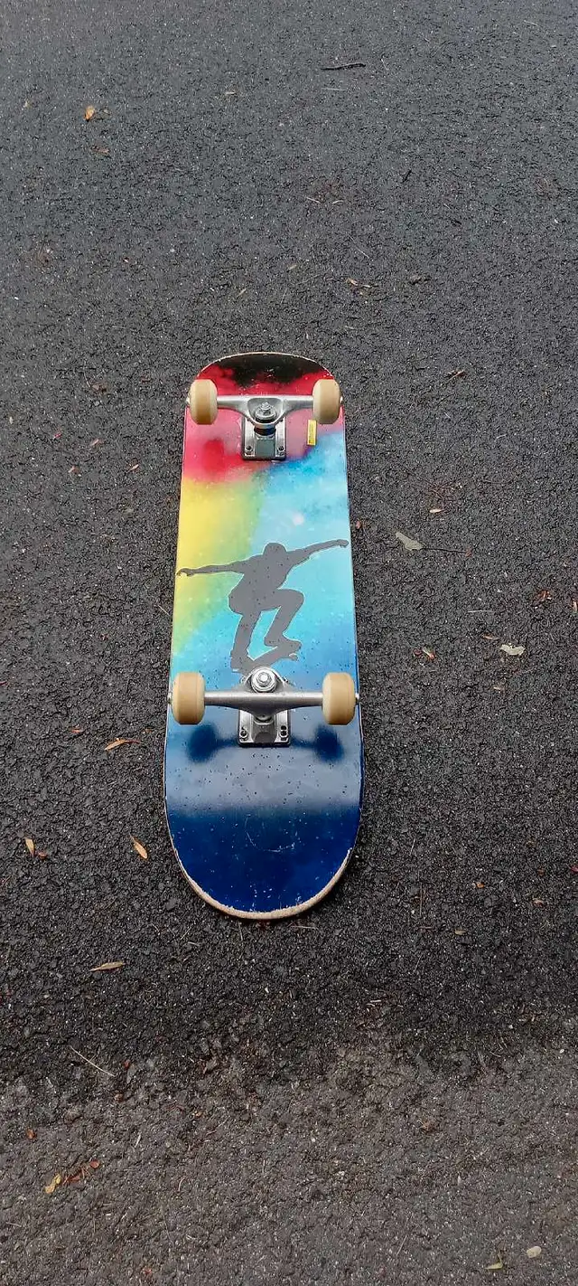 skateboard  in Other in Fredericton - Image 3
