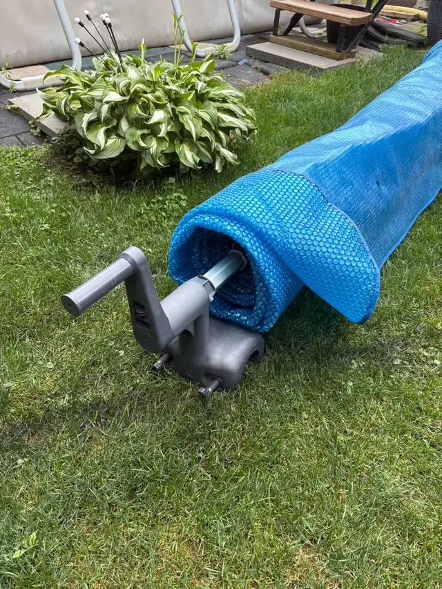 Intex Solar Cover Reel 9-16’ wide62863729034371122