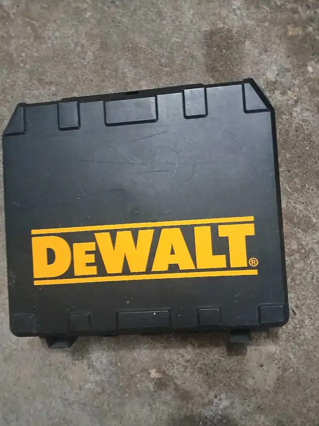 dewalt Drill546145086630144001