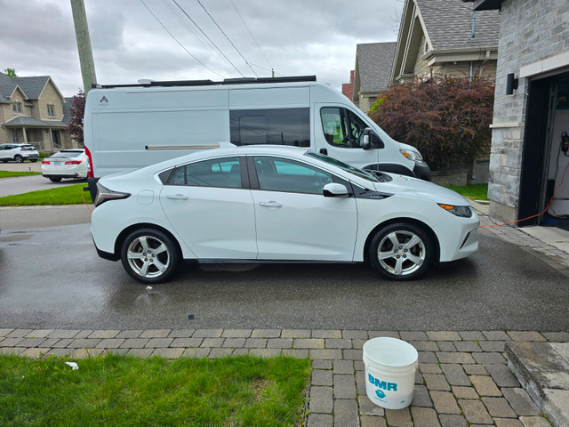Volt 2017 136 000km dans Autos et camions  à Ouest de l’Île - Image 2