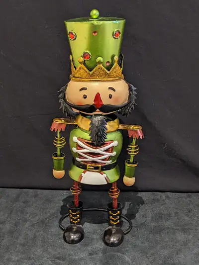 Like new condition; unused. Approximately 15" tall. Please click "View # Listings" under my name abo...