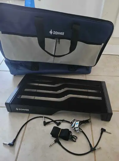 Donner DB-S300 Guitar Effects Pedal Board Black Pedalboard Set, View more