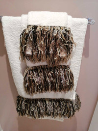 African inspired towel set