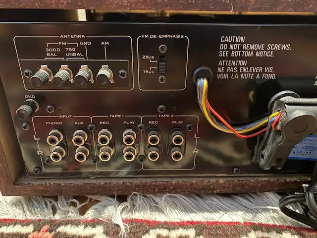 Vintage Pioneer SX-680 AM/FM Stereo Receiver in Stereo Systems & Home Theatre in Markham / York Region - Image 8