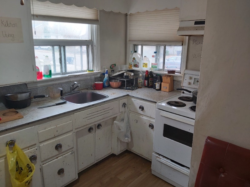 PRIVATE ROOM ON MAIN FLOOR FOR RENT IN TORONTO. Room Rentals