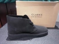 *Brand New* Men's Clark's Originals Desert Coal Black Suede Size