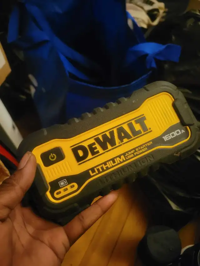 Démarreur DeWalt in Power Tools in City of Montréal - Image 2