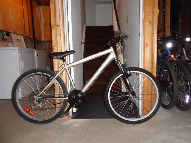 ccm nitro xt 21 speed