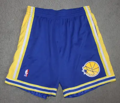 MITCHELL & NESS SWINGMAN 1995-96 GOLDEN STATE WARRIORS SHORTS LG, View more