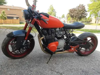 One of a kind built, with ZX10 suspension, brakes and rims, has modern features, really cool bike th...