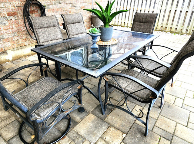 Outdoor Furniture 10 pc in Patio & Garden Furniture in Markham / York Region