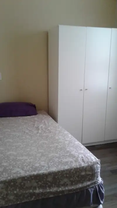Clean and quiet room for rent @ $650 - great location