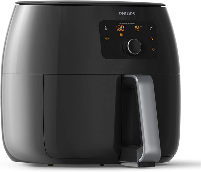 Philips Premium Airfryer XXL W/ Fat Removal & Rapid Air NEW in Microwaves & Cookers in Bedford