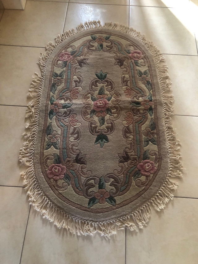 2 oval, oriental style rugs.  Carpettes orientales  dans Tapis et moquettes  à Ville de Montréal - Image 3
