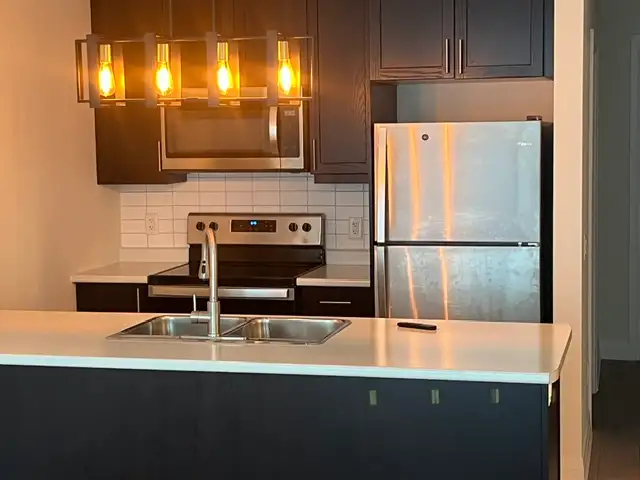 Condo Rental Grimsby Aquazul