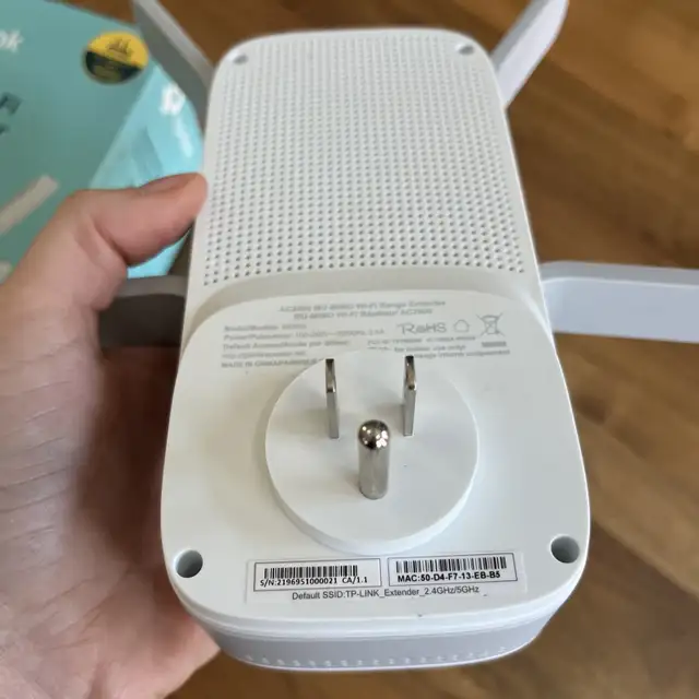 tp-link AC2600 MU-MIMO Wi-Fi Range Extender - dual band in Networking in City of Toronto - Image 8