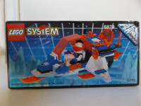 EX-RARE VINTAGE RETIRED LEGO SYSTEM #6879 BLIZZARD BARON 80 PCS