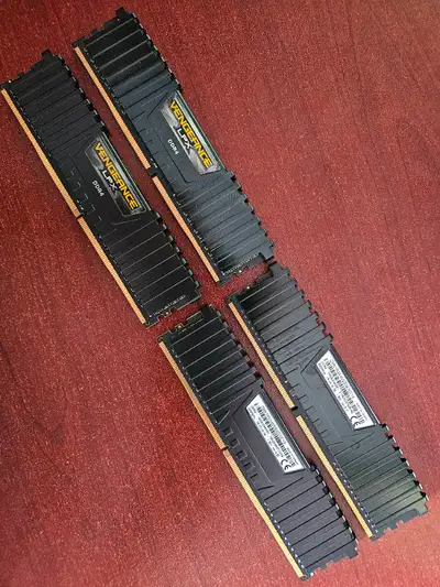 Memoire RAM pour ordinateur VENGEANCE® LPX 16GB (2 x 8GB) DDR4 DRAM 3200MHz C16 AMD Ryzen Memory Kit...