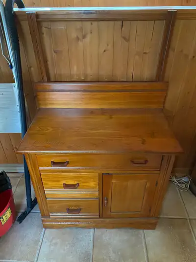 For sale antique wash Basin stand 32” wide,18” deep,4 feet high,new price ,,125.00,antique nail kegs...