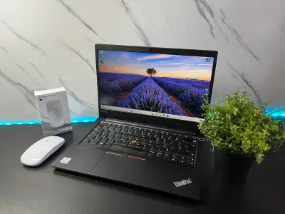 LENOVO LAPTOP ! Budget for work & school! En excellent état et bonne batterie! ️️Avec souris RGB gra...