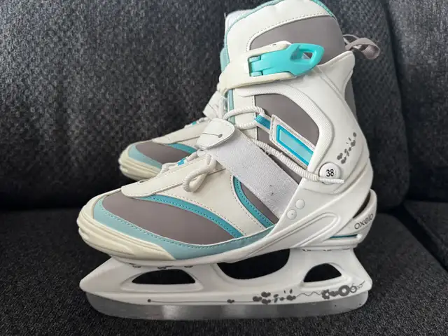 Women’s Ice Skates in Skates & Blades in Ottawa - Image 2