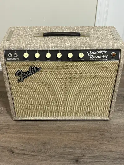 Fender Princeton Limited Edition with 12" Celestion Greenback., View more
