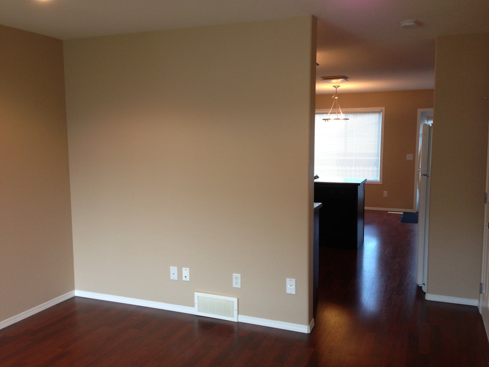 Spacious Willowgrove 3 Bedroom, 3 bath, and 24x24 Garage 4
