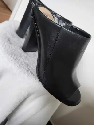 Vince Camuto peep-toe , View more