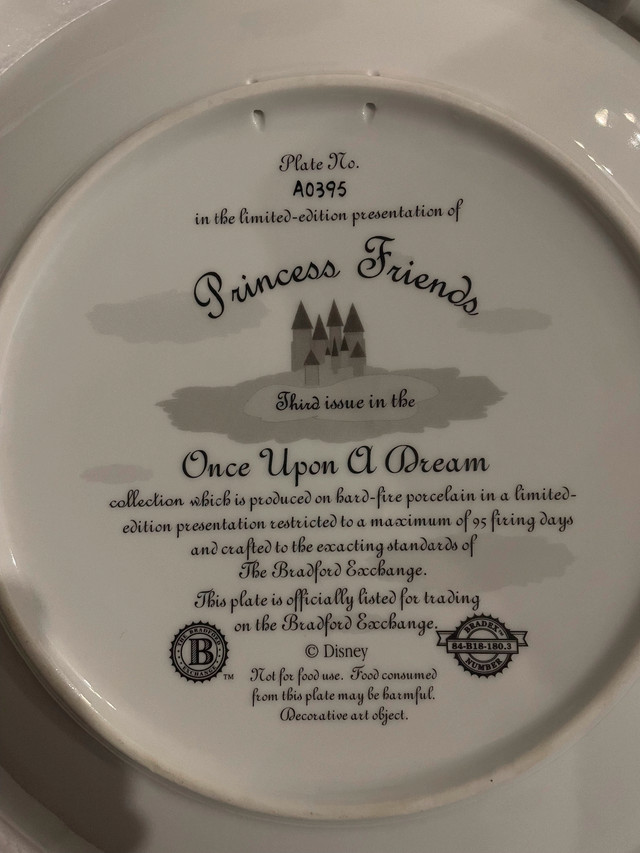 Bradford Exchange Princess Friends Once Upon a Dream plate in Arts & Collectibles in Penticton - Image 2