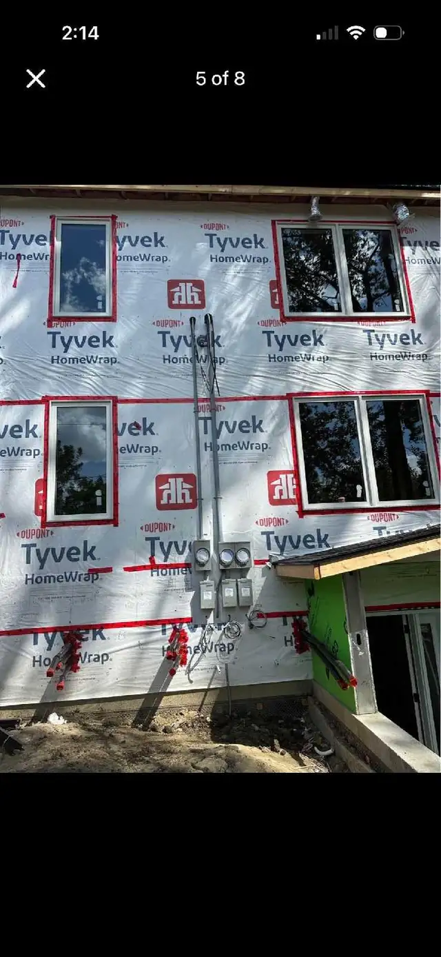 Electrician567889584875776001