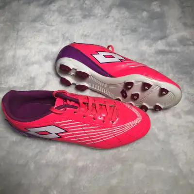 Girls Pink Soccer Shoes. Size 8, View more