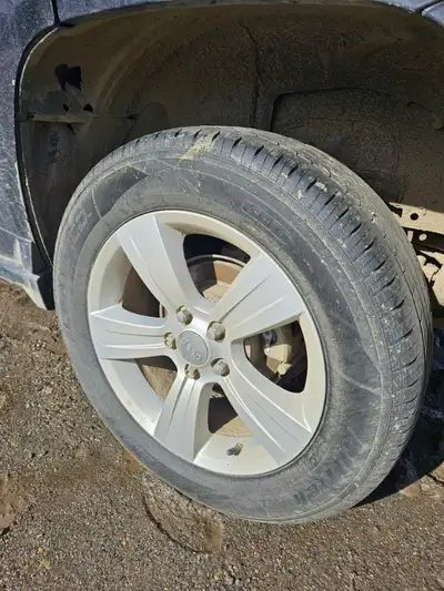2015 jeep compass high attitude this vehicle is for parts only please contact us at 403 354 5560 our...