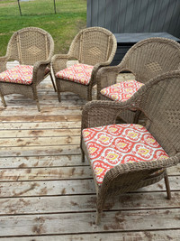4 Patio Chairs with Cushion Pads