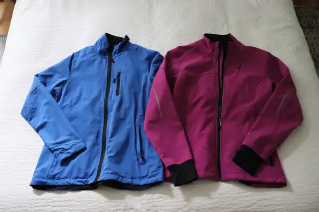 Manteaux ski de fond  NEUFS in Women's - Tops & Outerwear in City of Montréal - Image 2