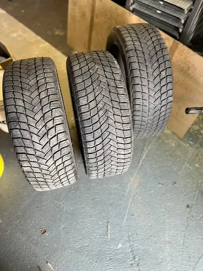 PNEUS HIVER MICHELIN X ICE SNOW 225-45R21 95H BSW