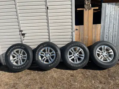 OEM 6x139.7 18x8.5 Aluminum wheell … Great condition ……No sensors…. LT275/70/18 Firestone transforce...
