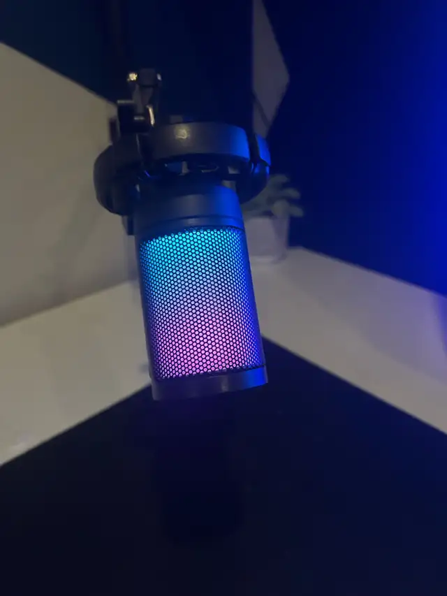 gaming setup  in Desktop Computers in Laval / North Shore - Image 6