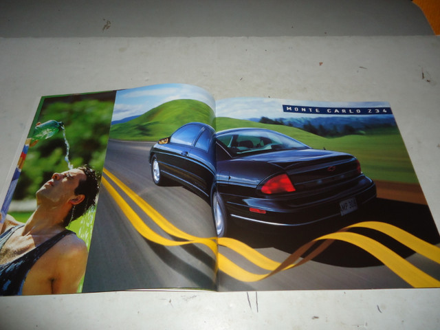 1999 CHEVROLET MONTE CARLO DEALER SALES BROCHURE. CAN MAIL in Arts & Collectibles in Barrie - Image 4