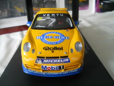 Autoart GMP Precision 100 Exact Detail 1:18 Die cast model cars Autoart Porsche 911 GT3 Cup 2005 Mac...