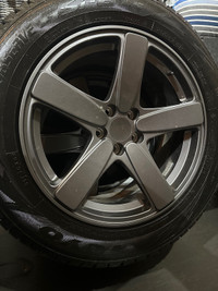 Winter tires / negotiable offer your price