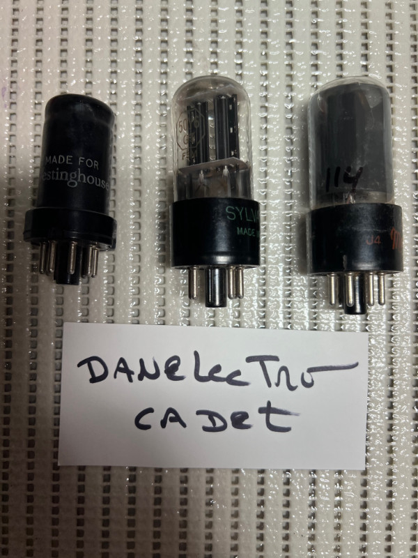 Danelectro Cadet ;Tubes set package (3) dans Autre  à Longueuil/Rive Sud