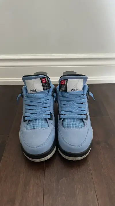 Jordan 4 Retro University Blue (GS) 7Y, View more