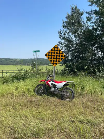 Very good reliable Honda crf 125fb. Had this bike for 2 years and I believe I am the second owner. N...
