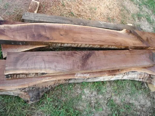 Solid wood fireplace mantles in Other in Ottawa - Image 10