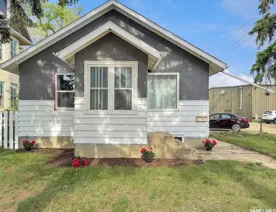 Three bedroom home for rent in Swift Current. Upstairs has been newly renovated with new paint and c...