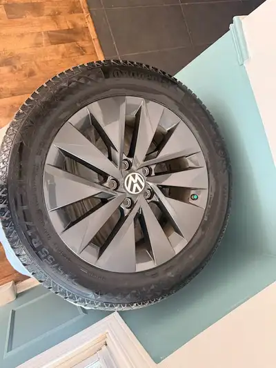 4 Mags Originales Volkswagen pour Taos 17 pouces 4 Pneus Continental VikingContact 7 225/55R17 T XL...